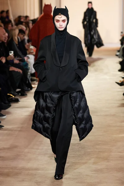 Look 44